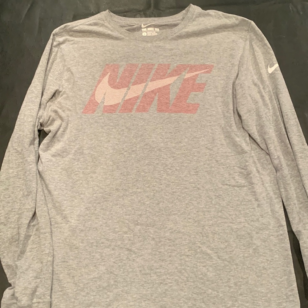 Mens Nike long sleeve size large